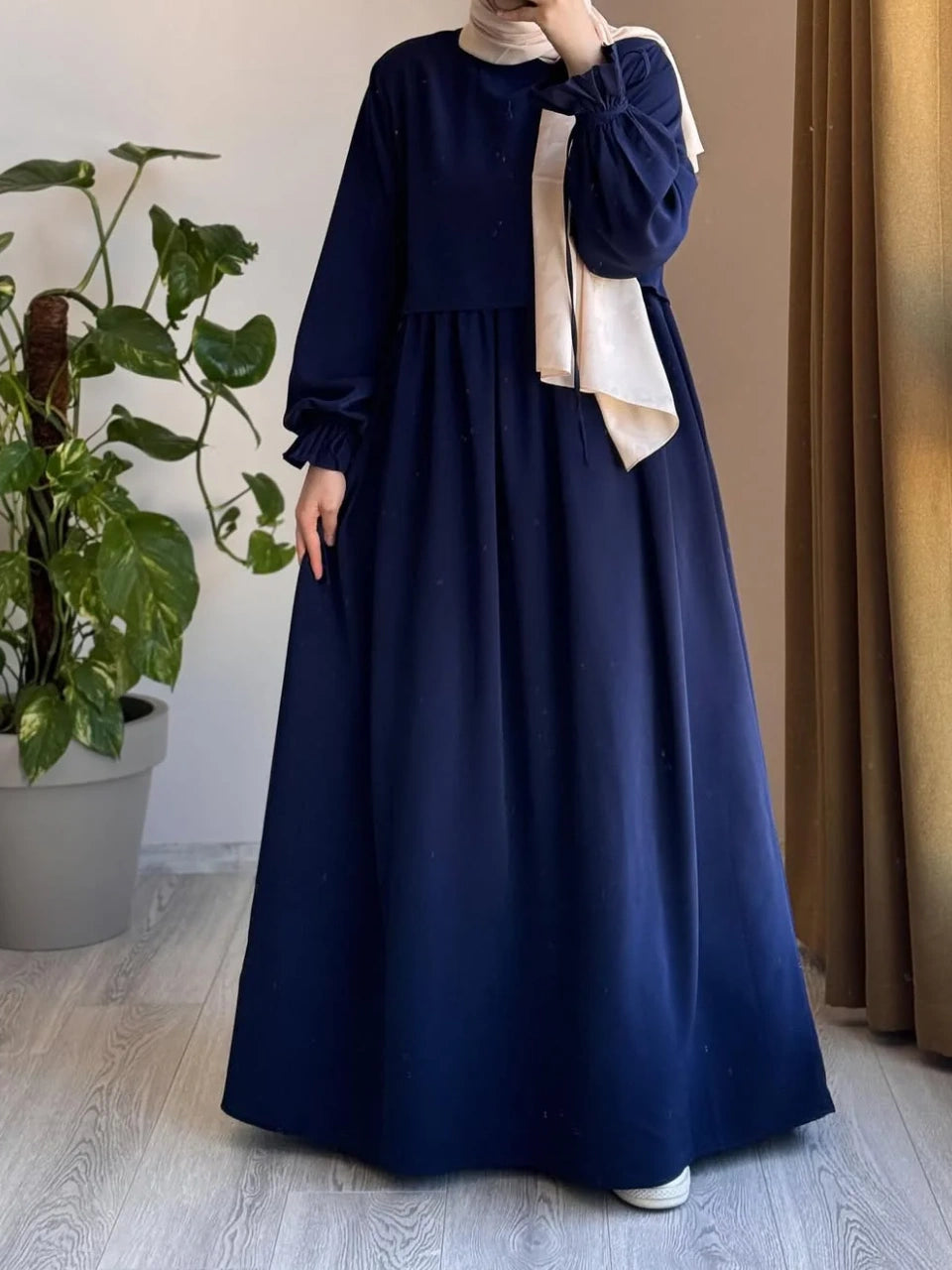 Aab-E-Neel Umbrella Cut Abaya