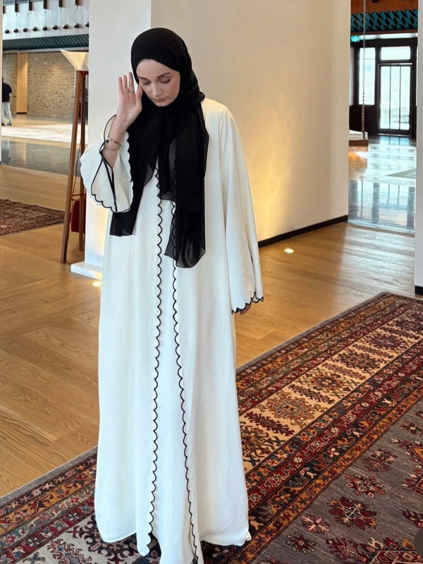 Cream Zoya Abaya